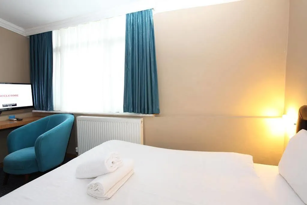 Taksim Ariel Hotel Istanbul 3*,